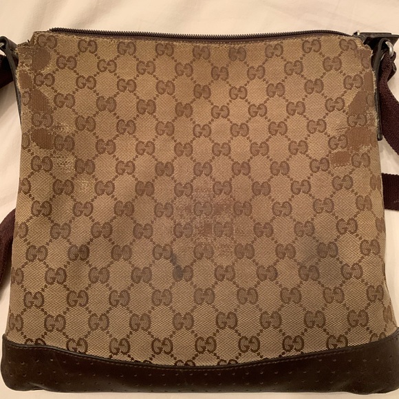 Gucci purse - Picture 3 of 3